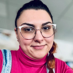 Δαβίτη Στεφανία  - Καθηγήτρια Νέων Ελληνικών στο instateacher.gr