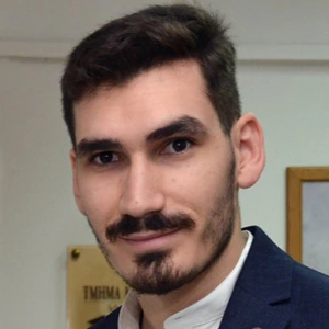 Τοπούζης Παναγιώτης - Καθηγητής Μαθηματικών στο instateacher.gr