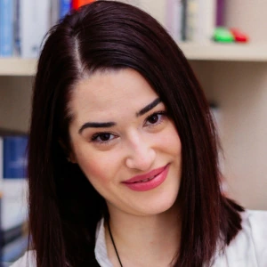 Παπαλεωνίδα Δέσποινα - Καθηγήτρια Ελληνικών σε ξένους στο instateacher.gr