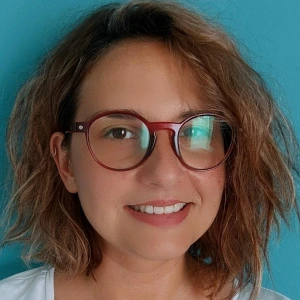 Λιάπη Ελένη - Κωνσταντίνα - Καθηγήτρια Έκθεσης στο instateacher.gr