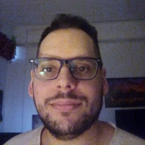 Ανέστης Κωνσταντίνος - Καθηγητής Νέων Ελληνικών στο instateacher.gr