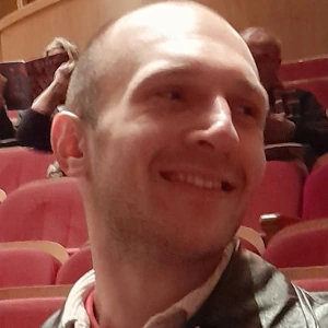 Τυροβούζης Χρήστος - Καθηγητής Δημοτικού στο instateacher.gr