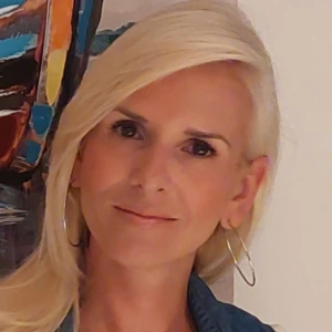 Κοκολιού Μάρθα - Καθηγήτρια Γερμανικών στο instateacher.gr