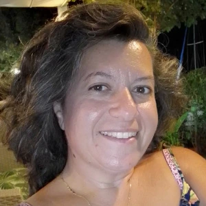 Καβαζαράκη Φωτεινή - Καθηγήτρια Γαλλικών στο instateacher.gr