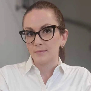 Μπάντα Ελένη - Καθηγήτρια Μαθηματικών στο instateacher.gr