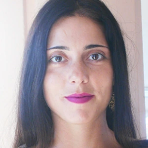 Τσιώρα Εύα - Καθηγήτρια Αγγλικών στο instateacher.gr