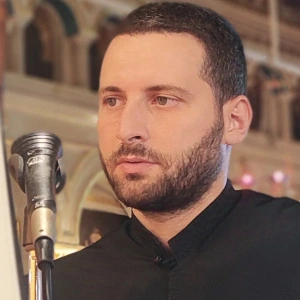 Πονηρός Αδαμάντιος - Δάσκαλος Αρμονίου στο instateacher.gr