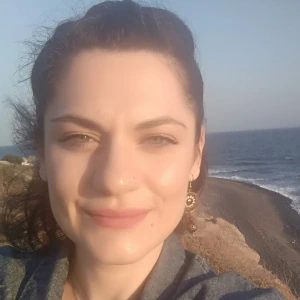 Κουβέλη Μαριάντζελα - Καθηγήτρια Αγγλικών στο instateacher.gr