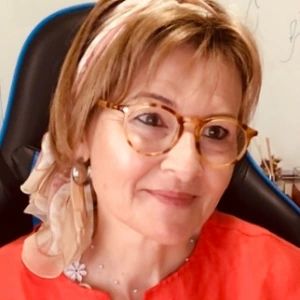 Βήχου Χριστίνα - Καθηγήτρια Γαλλικών στο instateacher.gr