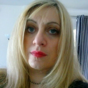 Πλουμή Μαρία  - Καθηγήτρια IB Diploma στο instateacher.gr