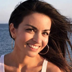 Βλαστάρη Ελένη - Καθηγήτρια Νέων Ελληνικών στο instateacher.gr