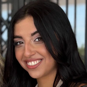 Χαραλαμπάκη Εύα - Καθηγήτρια Δημοτικού στο instateacher.gr