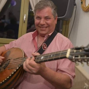 Φυρογένης Δημήτρης  - Δάσκαλος Κιθάρας στο instateacher.gr