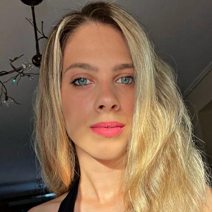 Κρινή Εβελίνα - Καθηγήτρια Μηχανών Εσωτερικής Καύσης στο instateacher.gr