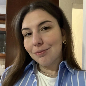 Αλαμανιώτη Λαμπρινή - Καθηγήτρια Νέων Ελληνικών στο instateacher.gr