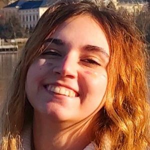 Εγγλέζου Κορίνα - Καθηγήτρια Αγγλικών στο instateacher.gr