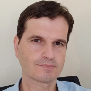 Εκίζογλου Θεοδόσης - Καθηγητής ΑΕΠΠ (Ανάπτυξης Εφαρμογών) στο instateacher.gr