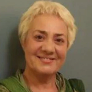 Καμπάνη Έρη - Καθηγήτρια Γαλλικών στο instateacher.gr