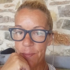 Παπακώστα Βασιλική - Καθηγήτρια Μαθηματικών στο instateacher.gr