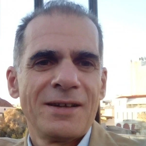 Τσογγάλης Τάσος - Καθηγητής Μαθηματικών στο instateacher.gr