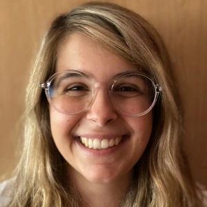 Δεμσερή Βασιλική - Καθηγήτρια Γερμανικών στο instateacher.gr