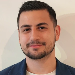 Μπρίνιας Μαρίνος - Καθηγητής Γαλλικών στο instateacher.gr