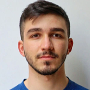 Βασιλάκης Εμμανουήλ - Καθηγητής Windows στο instateacher.gr