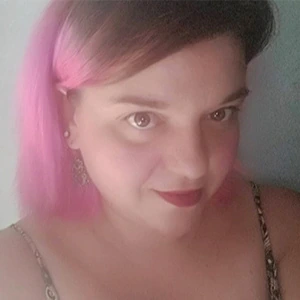 Μαρία Β. - Καθηγήτρια ΑΟΘ (Οικονομικής Θεωρίας) στο instateacher.gr