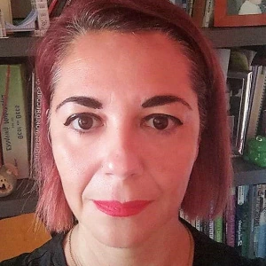 Μπούρα Ιωάννα - Καθηγήτρια Ιστορίας στο instateacher.gr