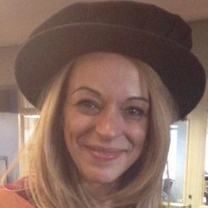 Σιμψή Ασπασία - Καθηγήτρια IB Diploma στο instateacher.gr