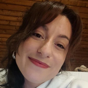 Καφφέ Ραφαήλα - Καθηγήτρια Αγγλικών στο instateacher.gr