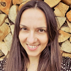 Κότσιφα Αλεξία - Καθηγήτρια Κοινωνιολογίας στο instateacher.gr