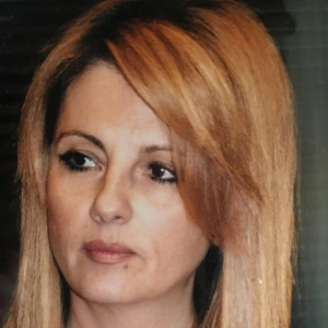 Τσιμπογιάννη Κωνσταντίνα - Καθηγήτρια Αρχαίων Ελληνικών από Μετάφραση στο instateacher.gr