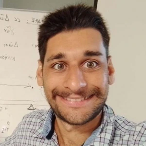 Αποστόλου Ιάκωβος - Καθηγητής Φυσικής στο instateacher.gr