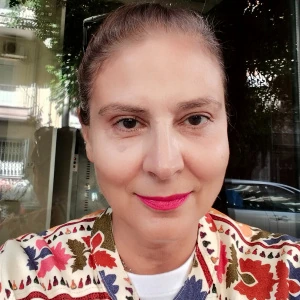 Διαμαντοπούλου Δήμητρα - Καθηγήτρια Γαλλικών στο instateacher.gr