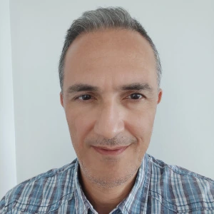 Κωνσταντινίδης Νικόλαος - Καθηγητής Φυσικής στο instateacher.gr