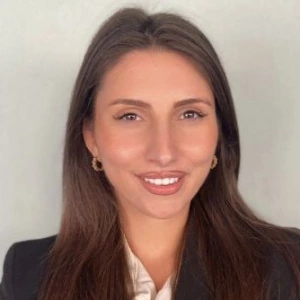 Δημάκα Στέλλα - Καθηγήτρια Έκθεσης στο instateacher.gr