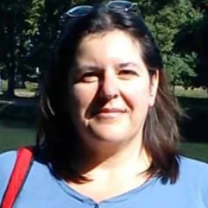 Σαρόγλου Νιόβη - Καθηγήτρια Αγγλικών στο instateacher.gr