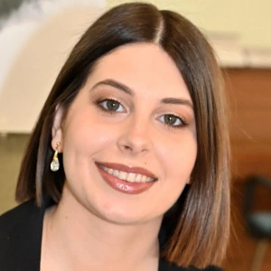 Λυδάκη Ζωή - Καθηγήτρια Αγγλικών στο instateacher.gr