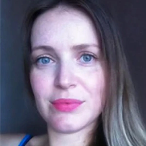 Σιάσιου Μαρία - Καθηγήτρια Αγγλικών στο instateacher.gr