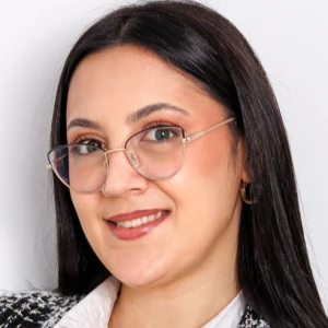 Rabadan Claudia - Καθηγήτρια Αγγλικών στο instateacher.gr