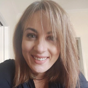 Ζαβαλάρη Έλενα - Καθηγήτρια Μαθηματικών στο instateacher.gr