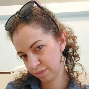 Ναούμ Ζωή - Δασκάλα Διαχείρισης Άγχους στο instateacher.gr