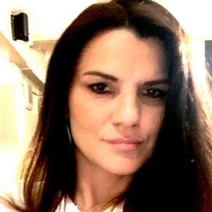 Mihesan Ana Iulia - Δασκάλα Ζωγραφικής στο instateacher.gr