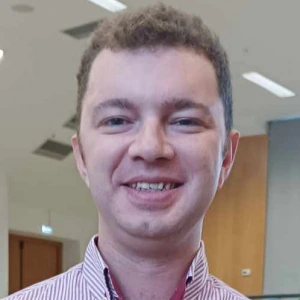 Κουμπούρης Αναστάσιος - Καθηγητής Αρχαίων Ελληνικών στο instateacher.gr