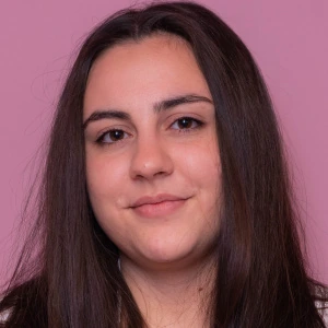 Καραμπίνα Έλενα - Καθηγήτρια Μαθηματικών στο instateacher.gr