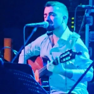 Τσακαλογιάννης Ιωάννης  - Δάσκαλος Σολφέζ στο instateacher.gr