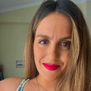 Μελίσση Ελπίδα - Καθηγήτρια Αγγλικών στο instateacher.gr