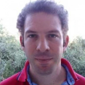 Μάριος Σίμος - Καθηγητής Ολλανδικών στο instateacher.gr