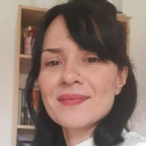 Βασιλοπούλου Κυριακή - Καθηγήτρια Έκθεσης στο instateacher.gr